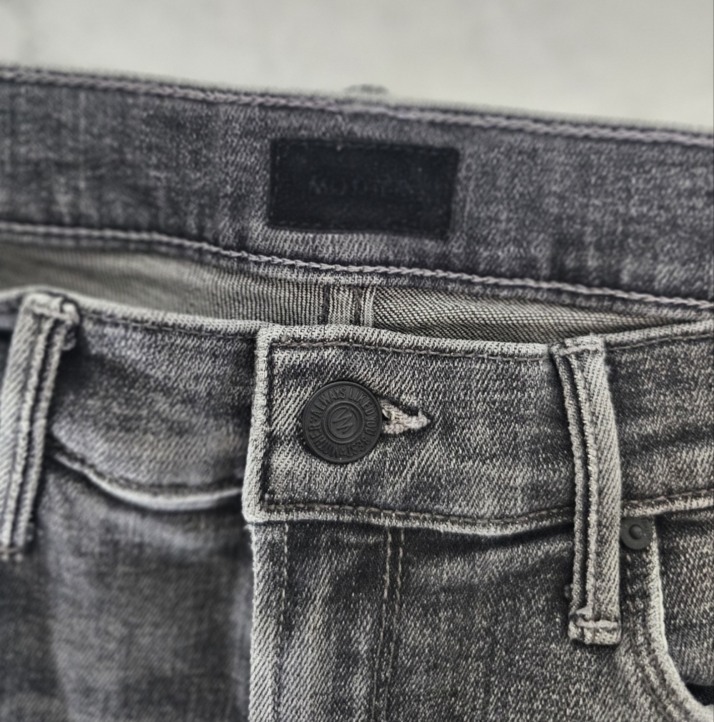 MOTHER Mid Rise Dazzler‎ Ankle Straight Leg Black Distressed Jeans 27 Preowned - Picture 7 of 11